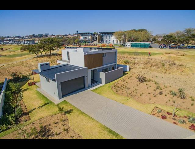 3 BEDROOM HOUSE FOR SALE IN JACKAL CREEK GOLF ESTATE